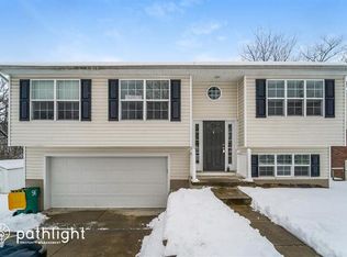 20 School St, Cuddy, PA 15031