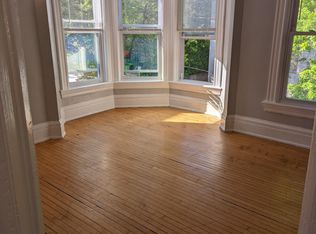 1817 E Lafayette Pl #2, Milwaukee, WI 53202