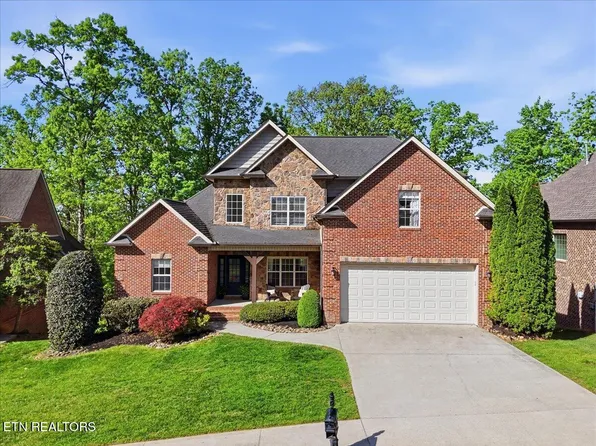 8333 Bluestone Ln, Knoxville, TN 37938