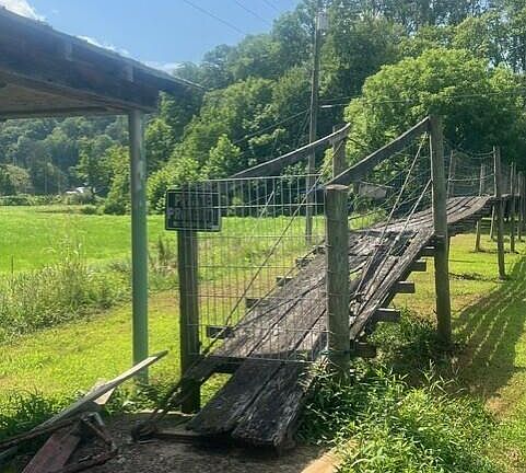 54th image of 10625 Brushy Rd