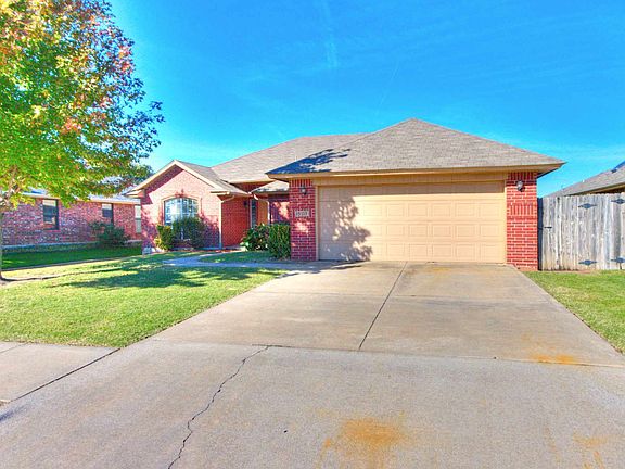2nd image of 15113 Stone Meadows Dr