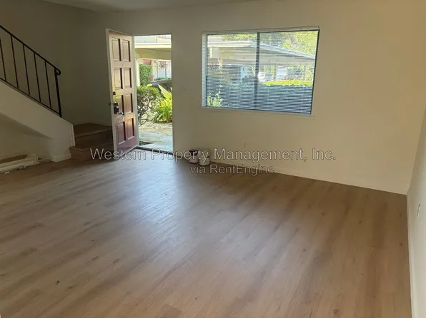 1385 7th Ave APT 25, Santa Cruz, CA 95062