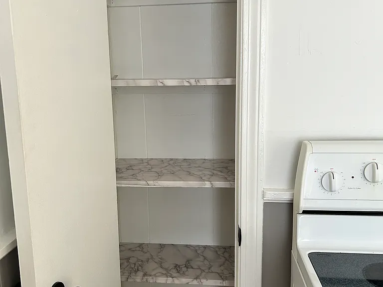 17 Davis St #17 — Photo 6