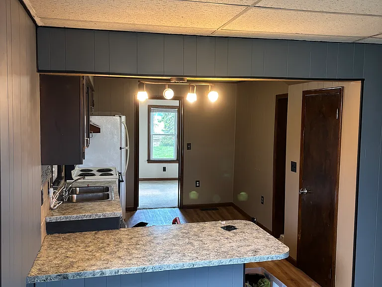 222 E Warren St #224 — Photo 5