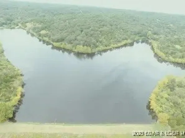 Paulson Dr, Edwards, MO 65326