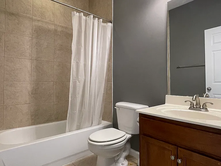 126 Lincoln St #126 — Photo 24