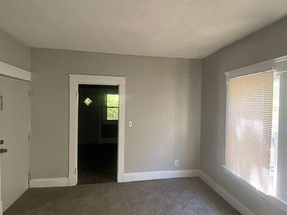 5th image of 677 E 92nd St #2