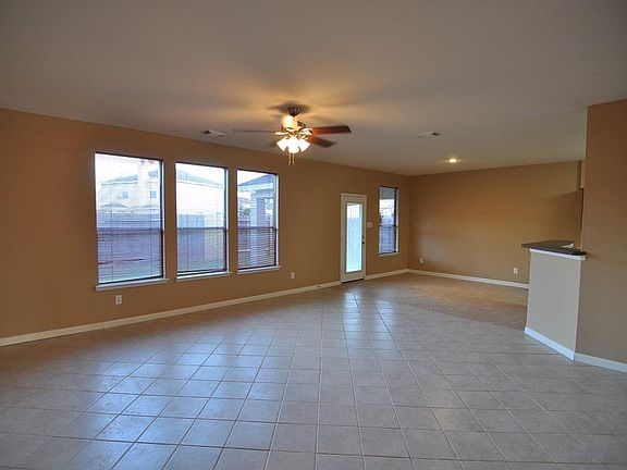 3rd image of 8158 Wooded Terrace Ln