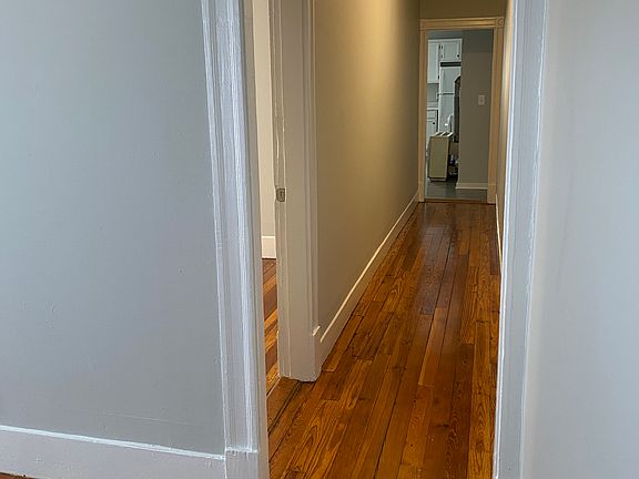4th image of 40 Farrington St APT 6