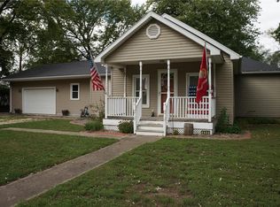408 Commerce St, Pleasant Hill, IL 62366