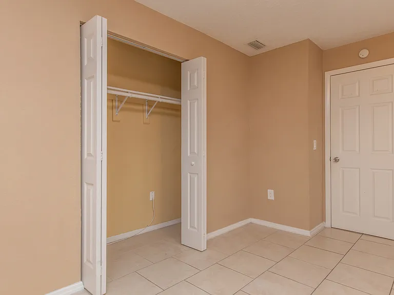 Serenity Apartments — Photo 41