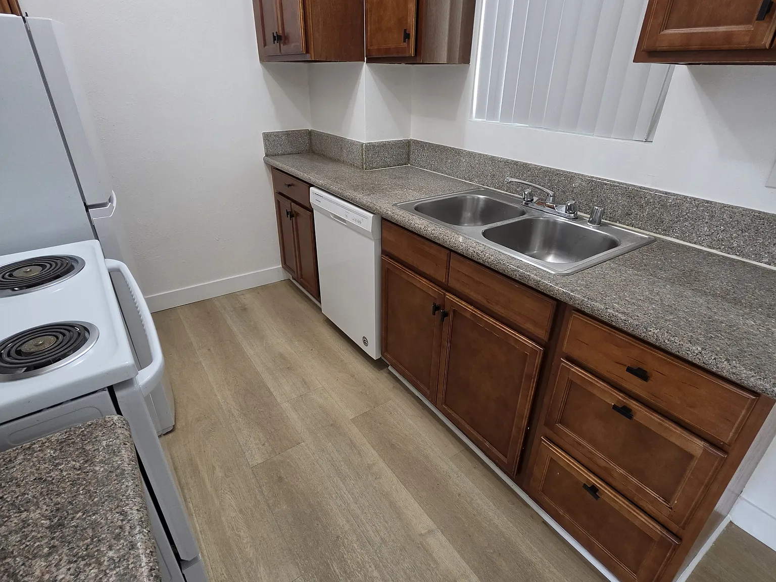 1 bed, 505 sqft, $1,750 — Photo 4