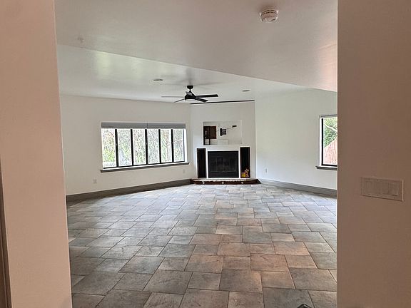 4th image of 3623 35th St #1