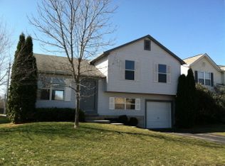 2845 Raphael Dr, Columbus, OH 43232