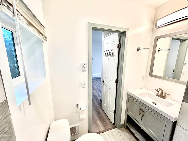9222 Mary Ave NW #B — Photo 7
