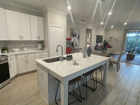 4th image of 3888 Sagefield Dr
