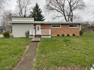 111 Magnolia Dr, Middletown, OH 45042
