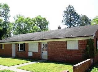 8012 Redmon Rd, Norfolk, VA 23518