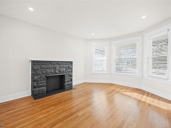 5th image of 1461 W 116th St