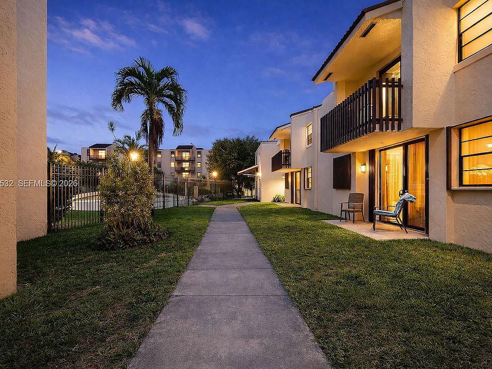 1st image of 3581 SW 117th Ave #5-308