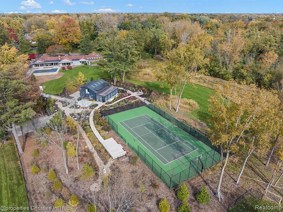 30542 Hickory Ln, Franklin, MI 48025 Zillow