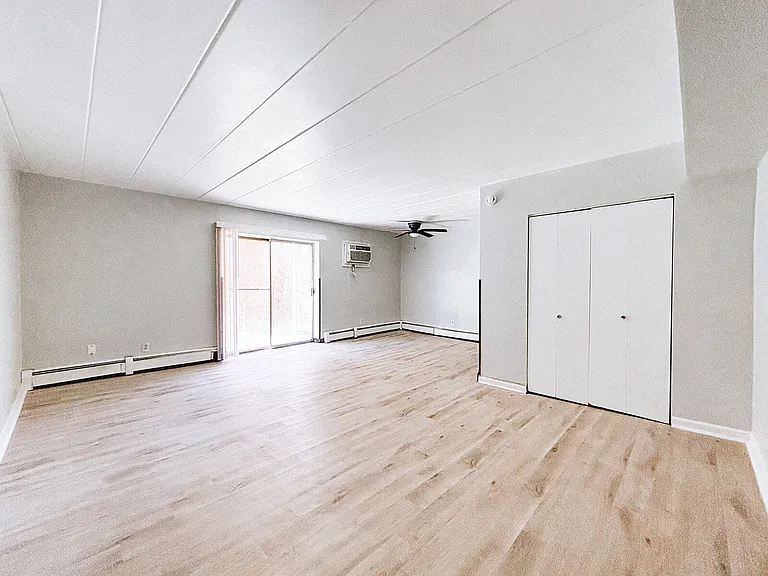 2680 Montana Ave — Photo 1