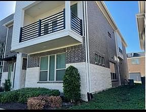 1st image of 504 Harmon Dr
