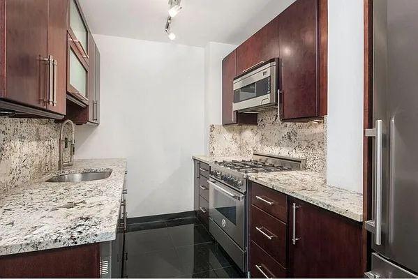 Sold by Town Residential | media 9