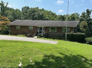169 Morris Loop Rd, Marietta, OH 45750