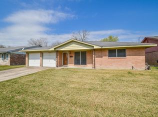 4702 Trail Lake Dr, Houston, TX 77045