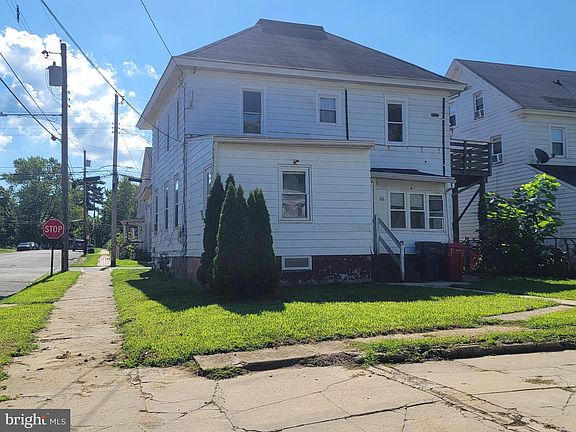 4th image of 66 Church St