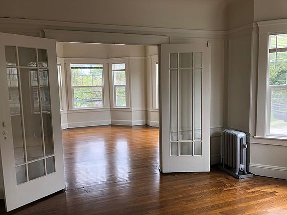 2nd image of 495 14th Ave APT 5