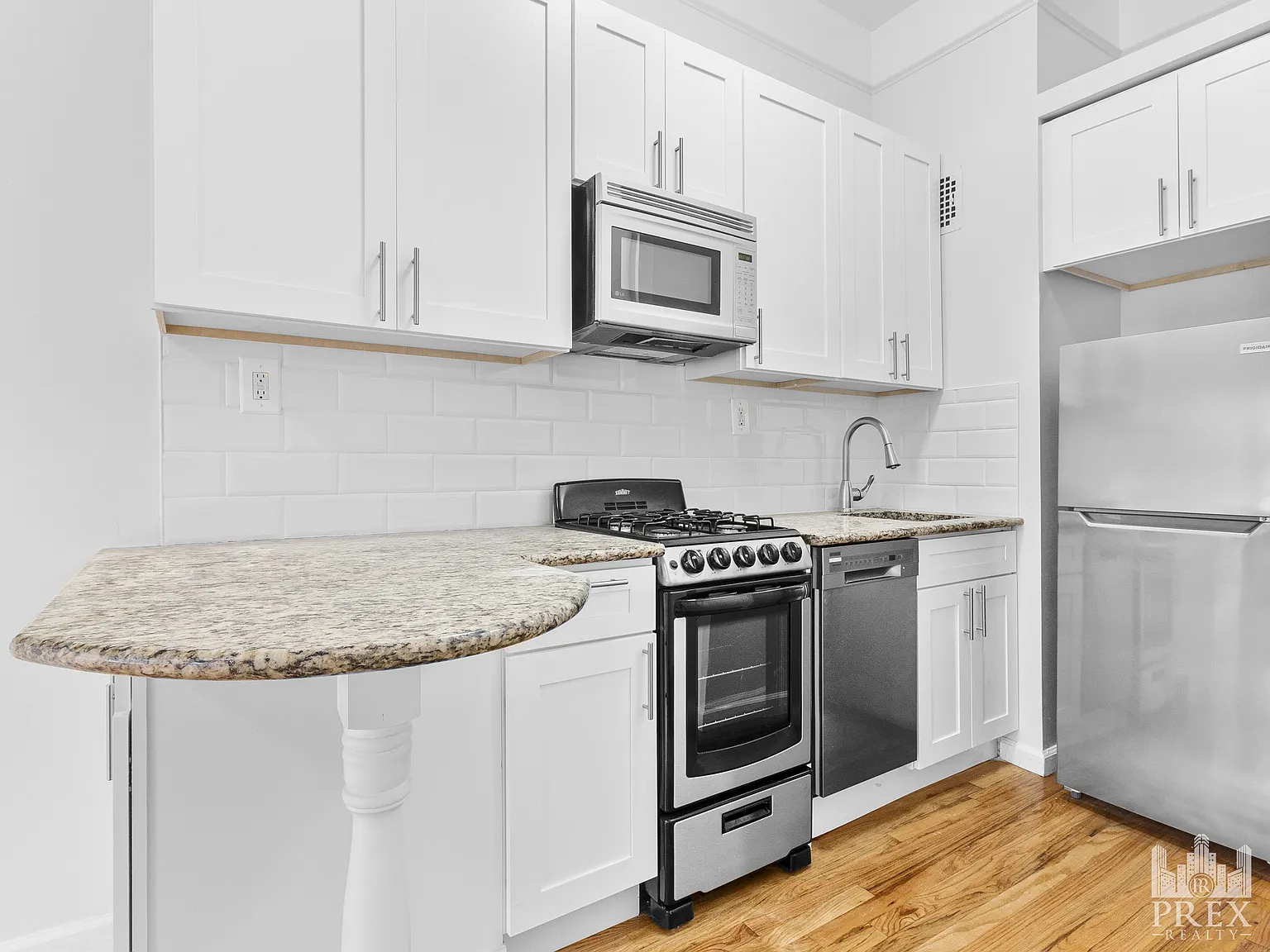 335 East 81st Street — Photo 3