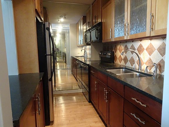 2nd image of 535 N Michigan Ave APT 2810
