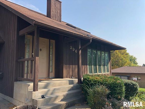 2nd image of 3967 Valley View Dr