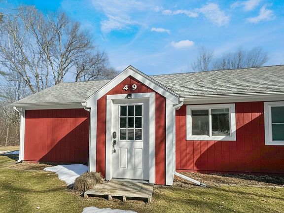 3rd image of 49 Red Sleigh Road