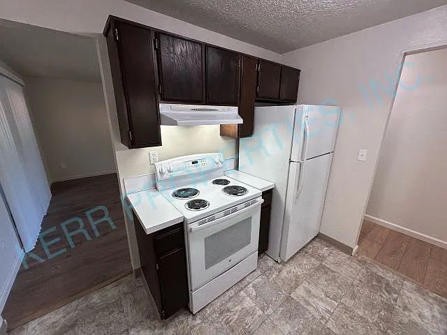 6498 Lowry Dr #2 — Photo 5