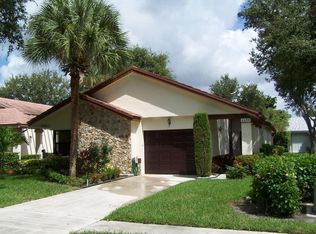4699 Boxwood Cir, Boynton Beach, FL 33436