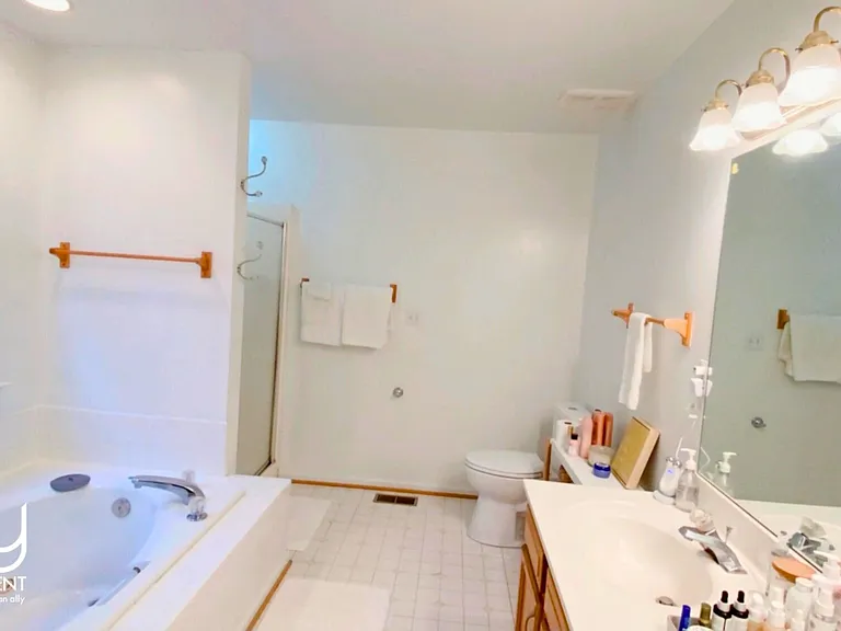 1003 Wintergreen Ln — Photo 42
