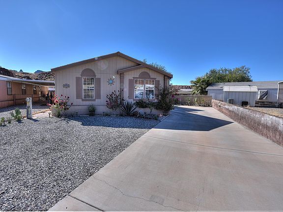 3rd image of 4642 Saguaro Cir