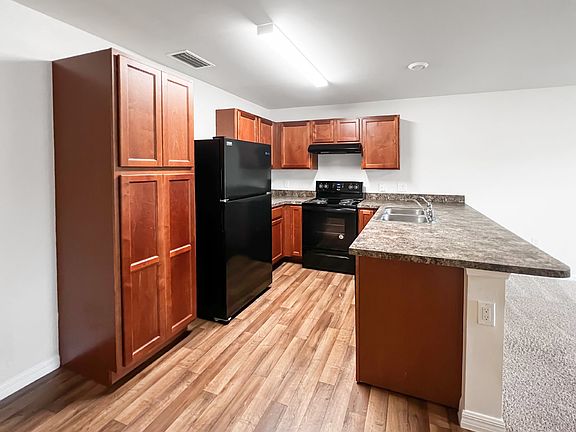 5th image of 18297 Gibraltar Ln