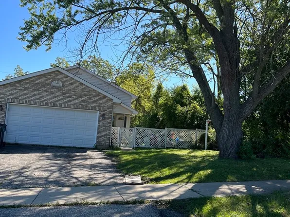 2800 Jethro Ct, Zion, IL 60099