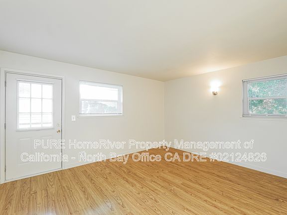 3rd image of 1402 Washington St APT 2