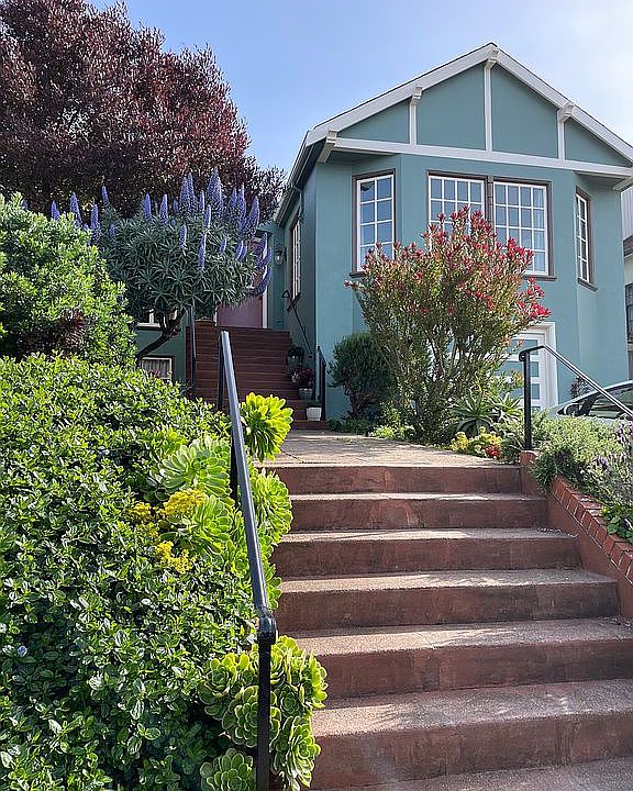 1st image of 145 Balceta Ave