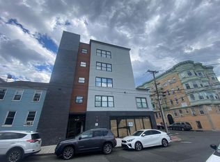 95 16th Ave, Paterson, NJ 07501