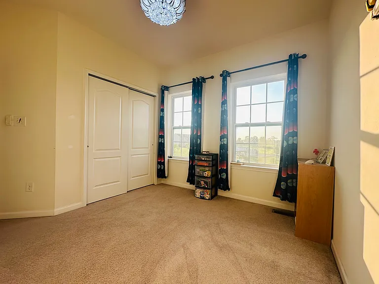 2816 Mondrian Ln — Photo 2