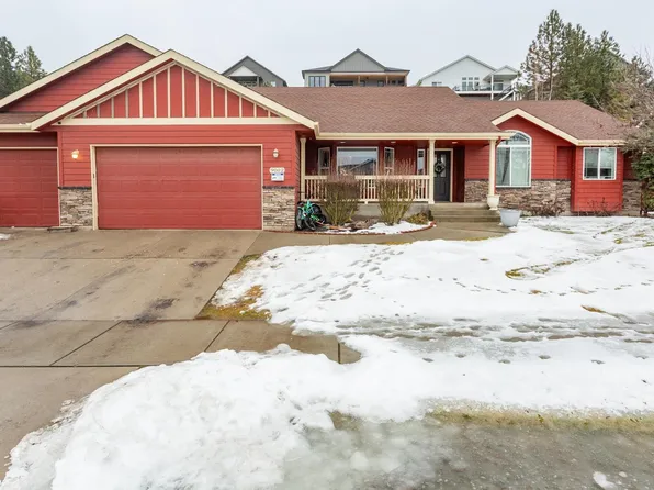 9002 N James Dr, Spokane, WA 99208