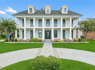 3708 Lake Kristin Dr, Gretna, LA 70056