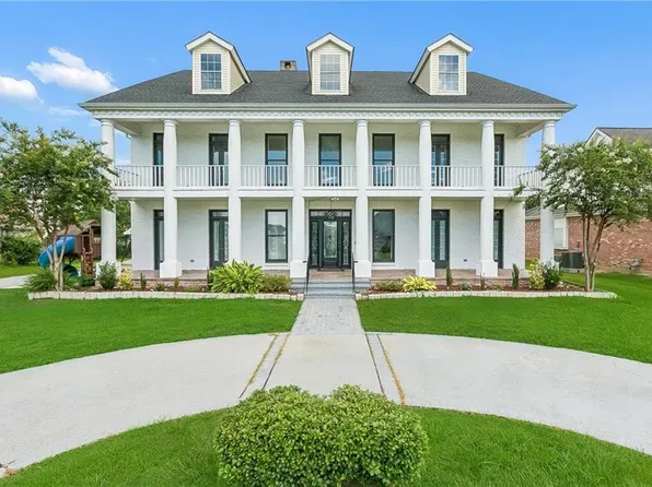 3708 Lake Kristin Dr, Gretna, LA 70056