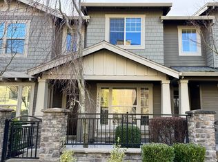 15954 NW Central Dr #1, Portland, OR 97229